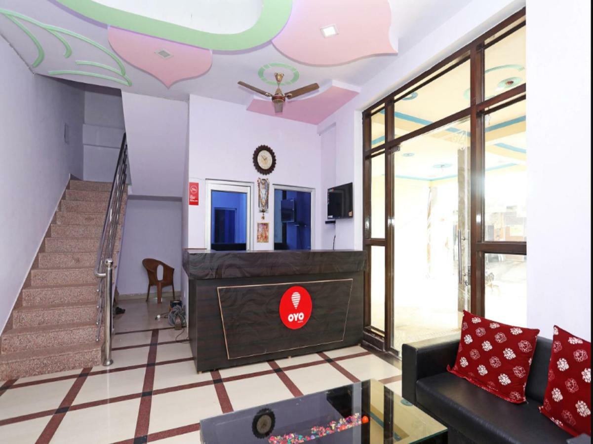 Oyo 11041 Hotel Taj Ansh Агра Экстерьер фото